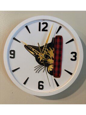 Peeking Kitten 3D Printed Retro 12 Hour Wall Clock Gold/White/Brown